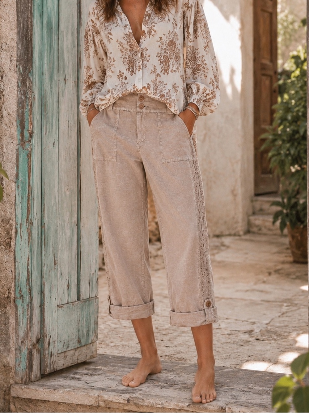Sundance organia tan linen blend crocheted lace trim cropped pants